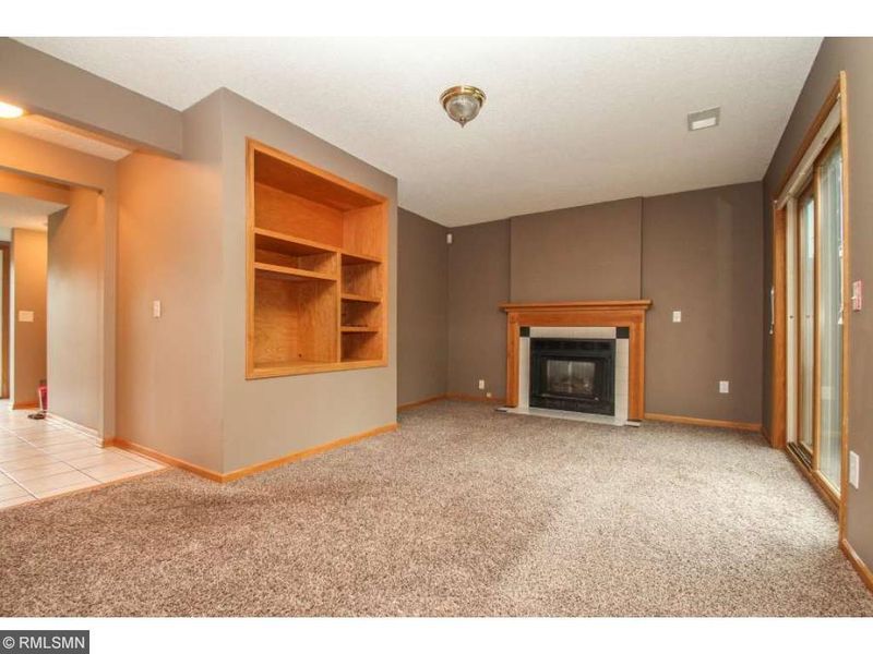 1935 73rd St, Hugo, MN 55038
