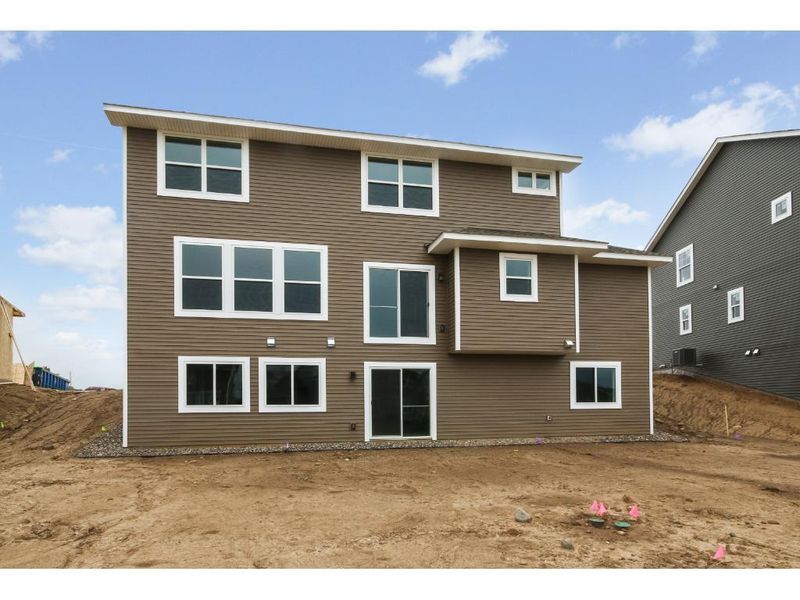 9648 Junco Rd N, Lake Elmo, MN 55042