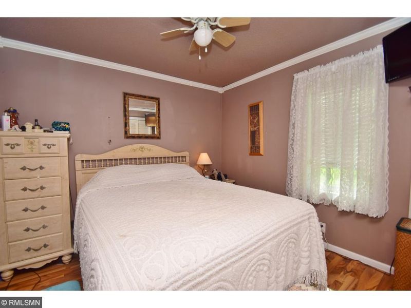 720 Lincoln St, Anoka, MN 55303