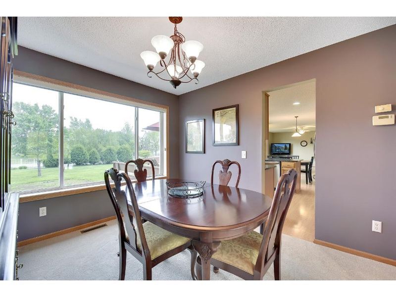 9551 Marshall Rd, Eden Prairie, MN 55347