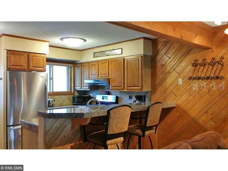 8412 Tuxedo Rd, Onamia, MN 56359