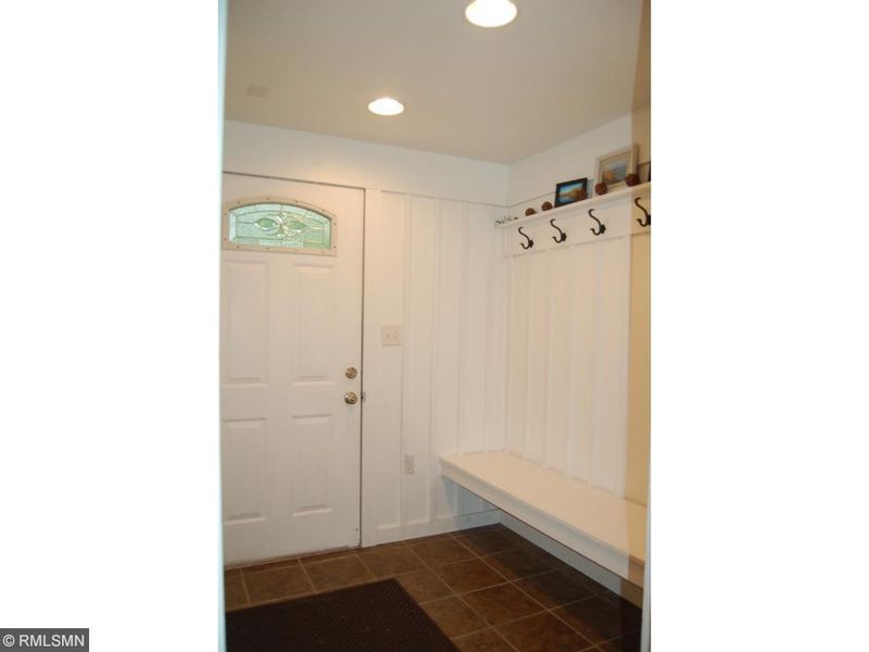 455 Brooks Lake Rd NW, Cokato, MN 55321