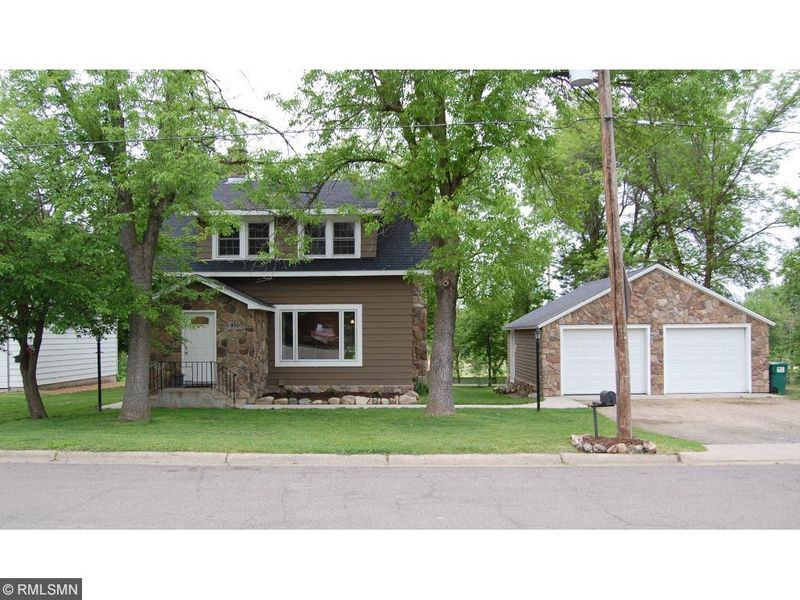 455 Brooks Lake Rd NW, Cokato, MN 55321
