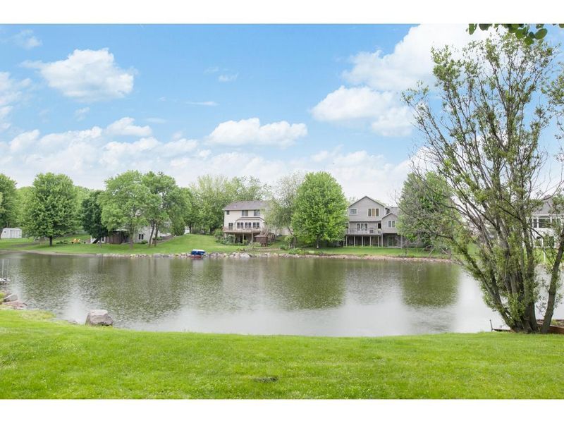 125 Mallard Ln, Loretto, MN 55357