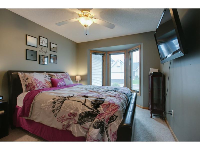 3426 Silver Ln NE, Fridley, MN 55421