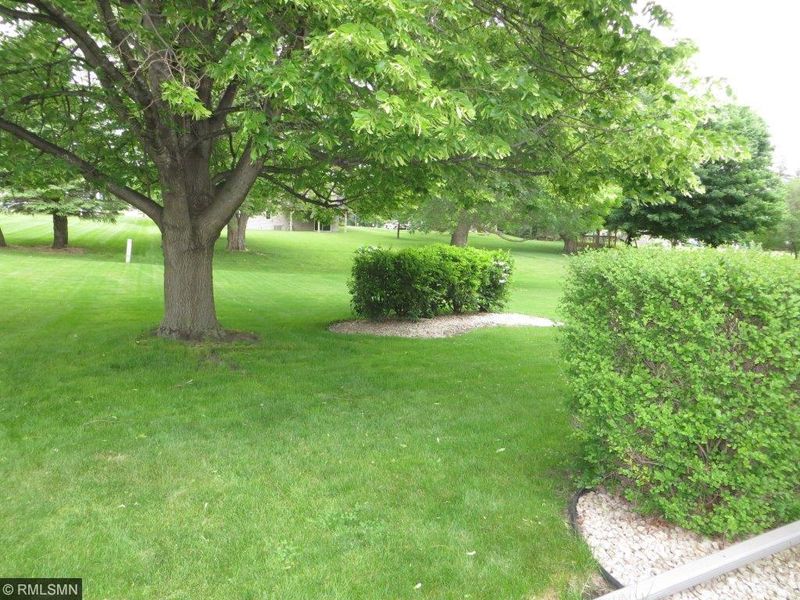 1813 Danielle Dr, Saint Cloud, MN 56301