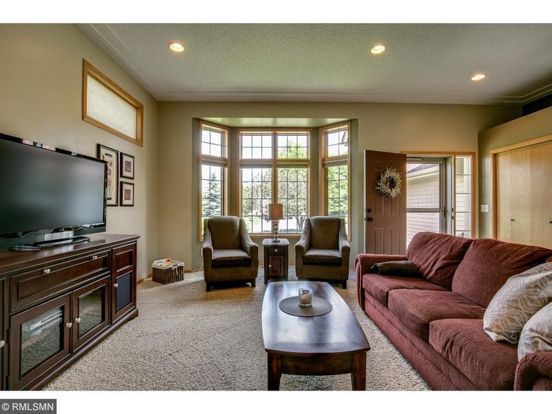 1502 159th Ave NW, Andover, MN 55304