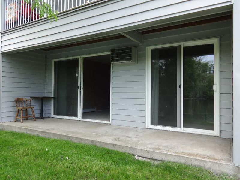 175 County Road B2 E #104, Little Canada, MN 55117