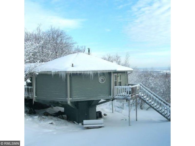 9525 W Skyline Pw #3, Duluth, MN 55810