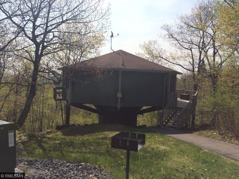 9525 W Skyline Pw #3, Duluth, MN 55810