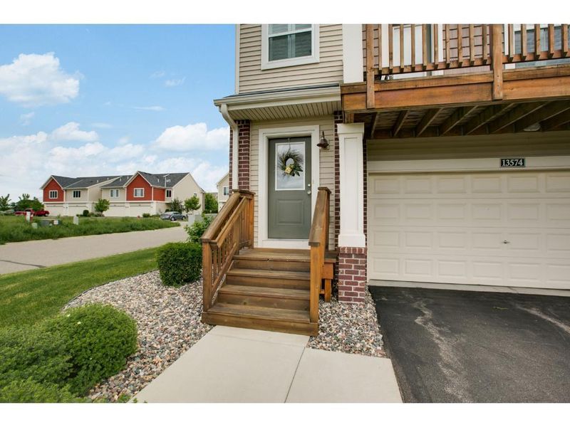 13574 Bronze Pw, Rosemount, MN 55068