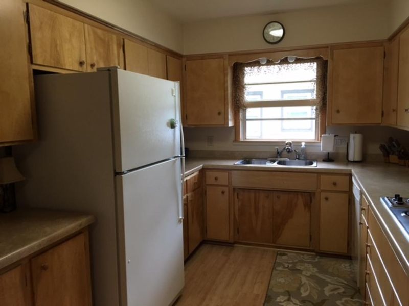 373 Mcindoe St, Owatonna, MN 55060