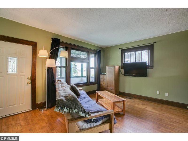 1385 Sherburne Ave, Saint Paul, MN 55104