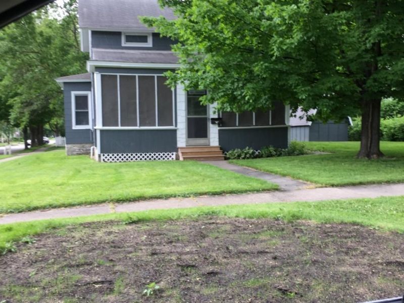 504 E Broadway St, Owatonna, MN 55060
