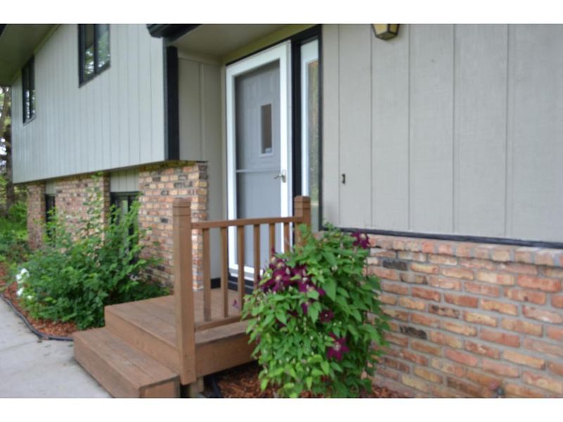 4550 Elmore Ave, Webster, MN 55088