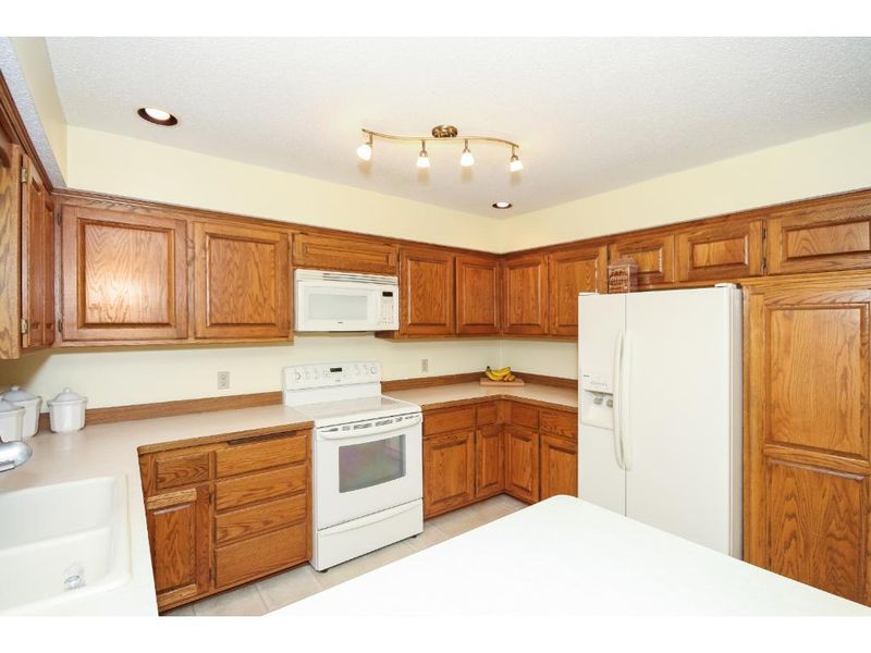 3767 114th Ln NW, Coon Rapids, MN 55433