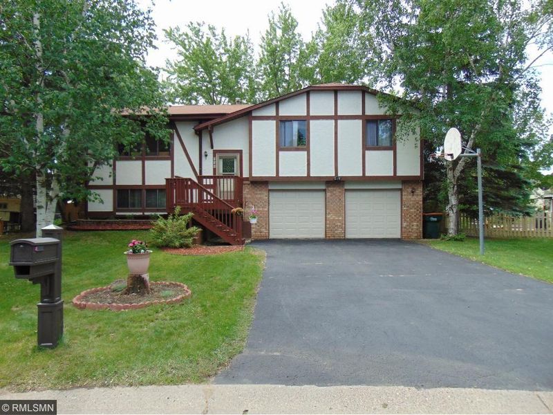 730 126th Ave NE, Blaine, MN 55434