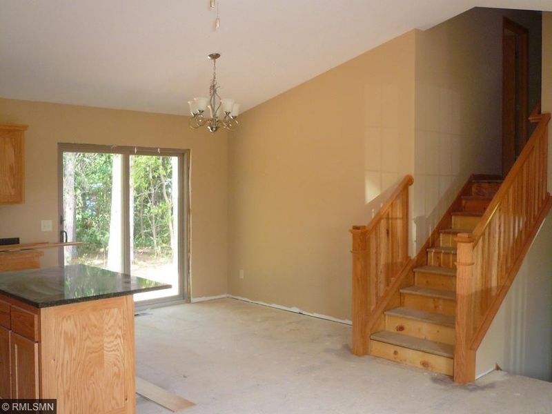 40206 Golden Way, North Branch, MN 55056
