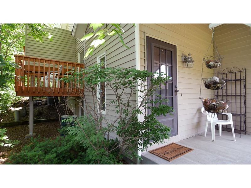 10770 53rd Ave N, Plymouth, MN 55442