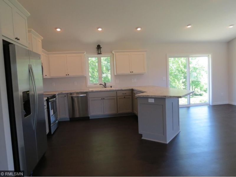306 9th Ave NW, Lonsdale, MN 55046
