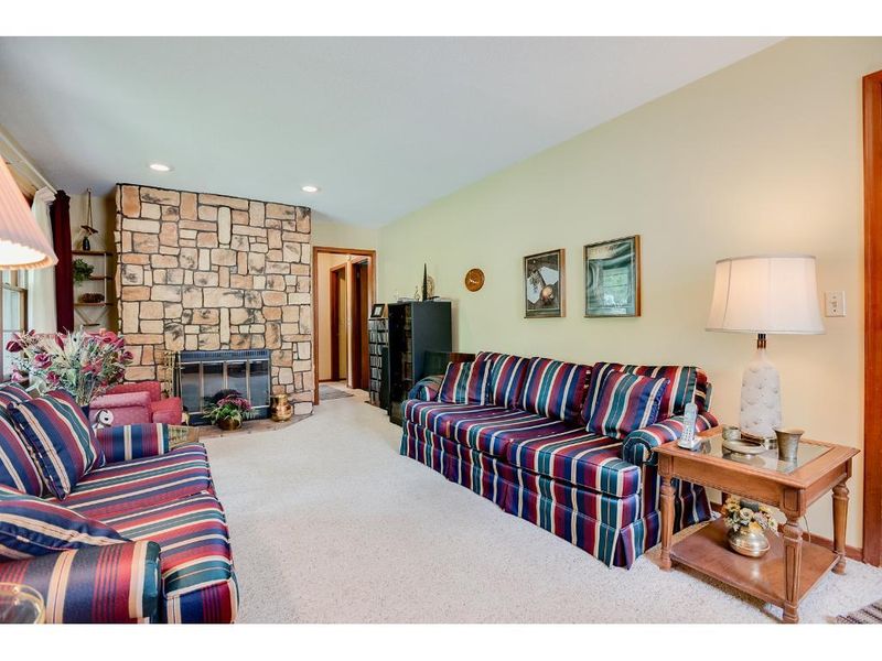 11051 Zion St NW, Coon Rapids, MN 55433