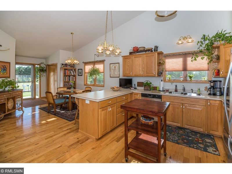 5072 Crossroads, Nisswa, MN 56468