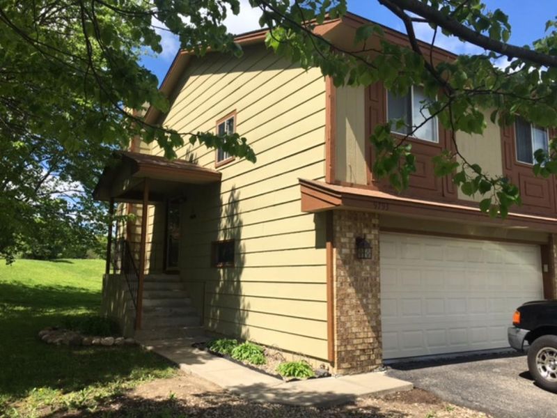 9793 Cavell Cir, Bloomington, MN 55438