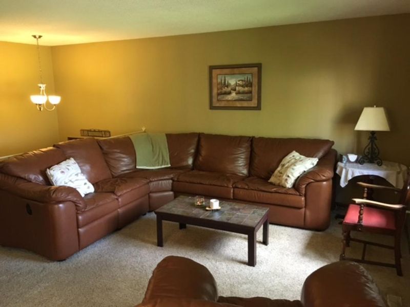 9793 Cavell Cir, Bloomington, MN 55438