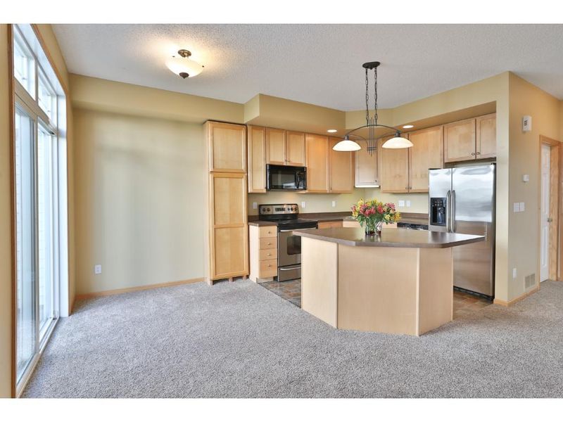 2160 Village Trl, Mound, MN 55364