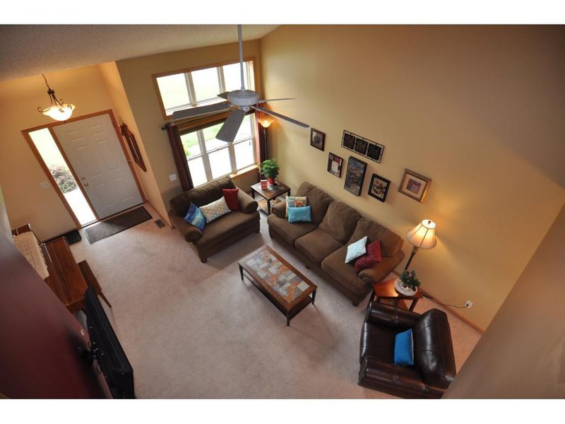 6830 99th St S, Cottage Grove, MN 55016