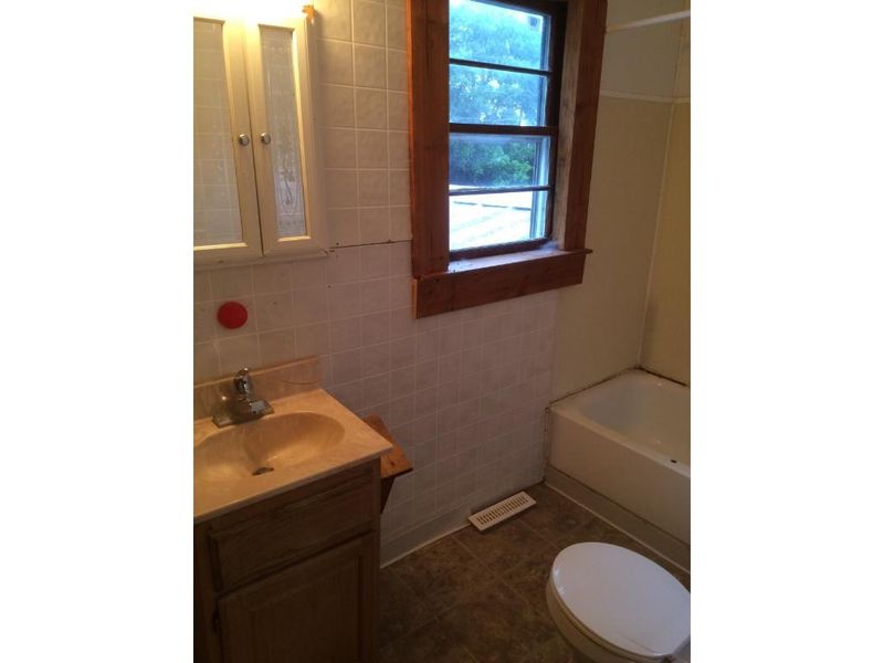 384 W Dodd Rd, Kilkenny, MN 56052
