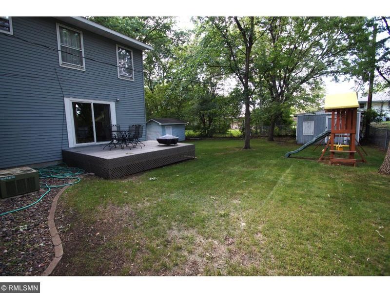 83 91st Ln NE, Blaine, MN 55434