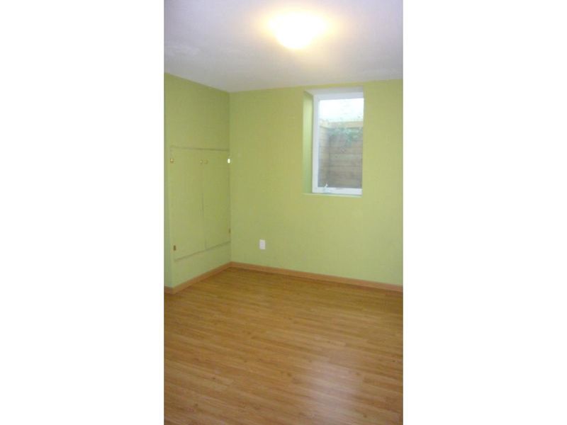 2133 Bush Ave E, Saint Paul, MN 55119