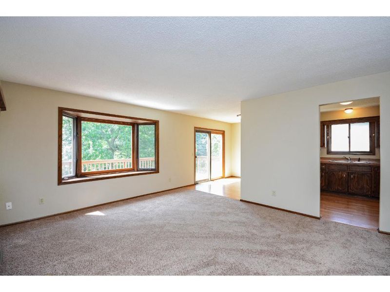 8209 Queen Ave N, Brooklyn Park, MN 55444