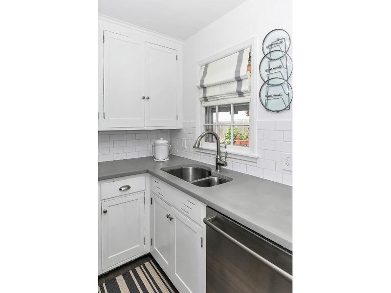 3439 Pierce St NE, Minneapolis, MN 55418