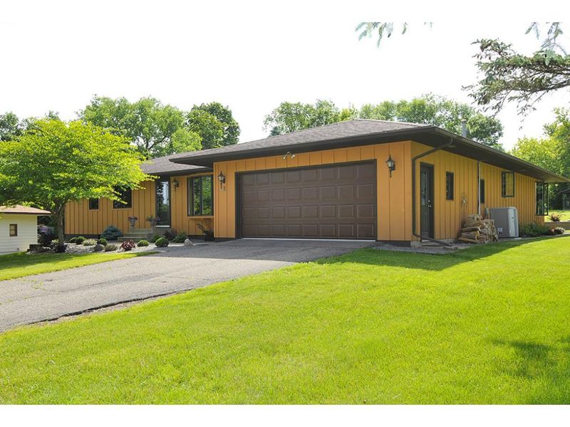 1505 Babbitt Ct, Faribault, MN 55021