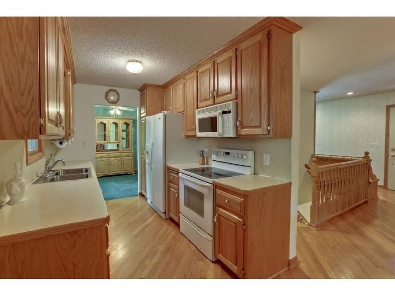 11021 135th Cir N, Champlin, MN 55316