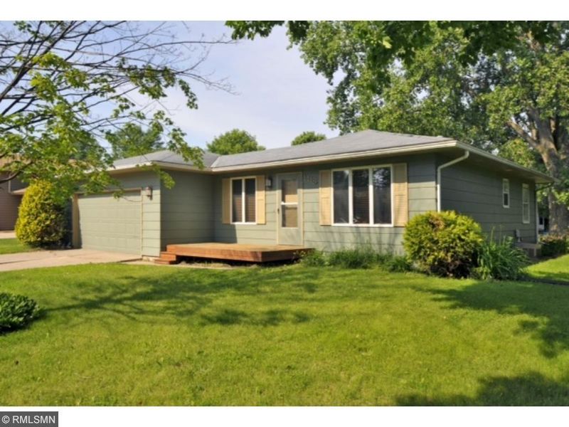 1418 Prairie Ave SW, Faribault, MN 55021