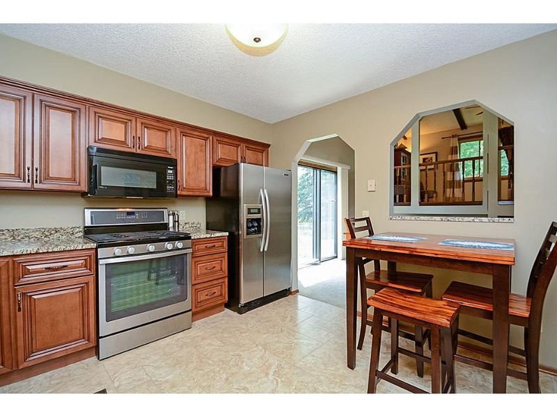 7930 Fairfield Cir, Brooklyn Park, MN 55444