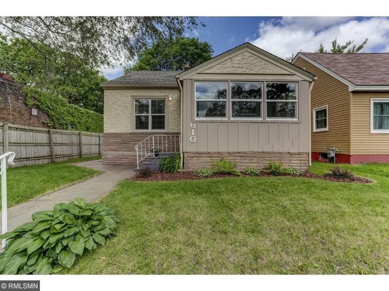 610 1st Ave S, South Saint Paul, MN 55075