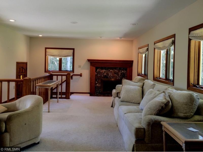 4516 Wilson St, Minnetonka, MN 55345