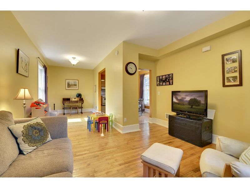 226 Belvidere St E, Saint Paul, MN 55107