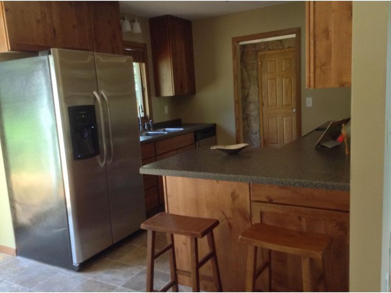2282 Elm Dr, White Bear Lake, MN 55110