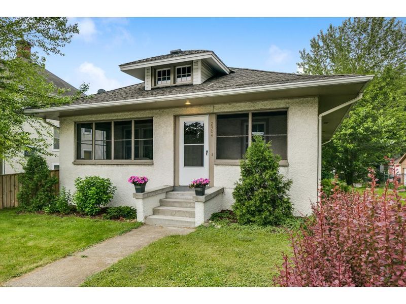 2304 Johnson St NE, Minneapolis, MN 55418