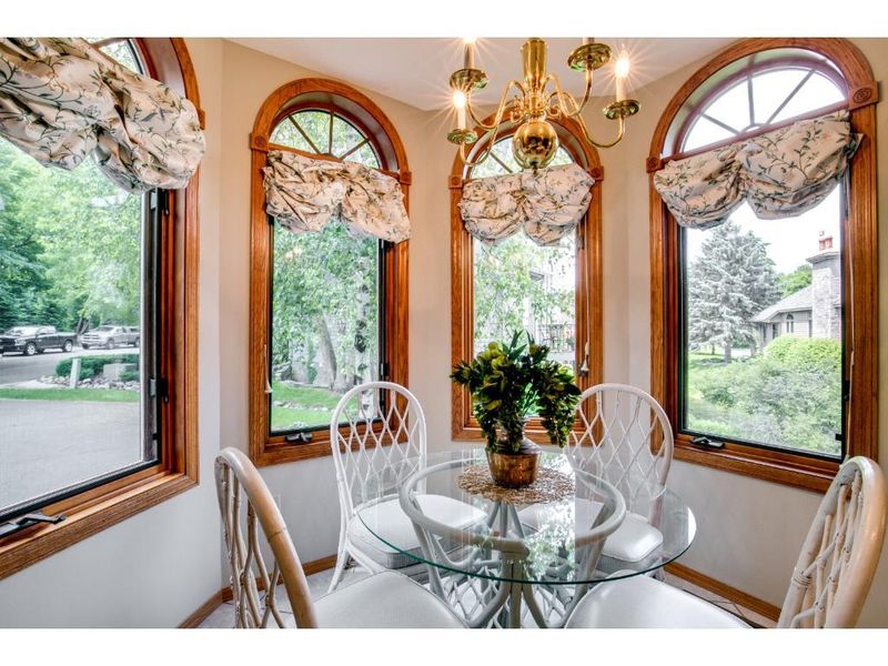 4738 Bouleau Rd, White Bear Lake, MN 55110