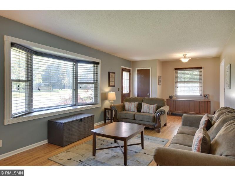 6700 68th Ave N, Brooklyn Park, MN 55428