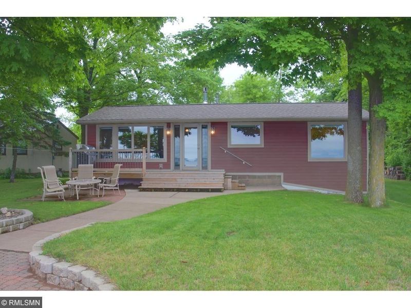 5285 Whistle Rd, Isle, MN 56342