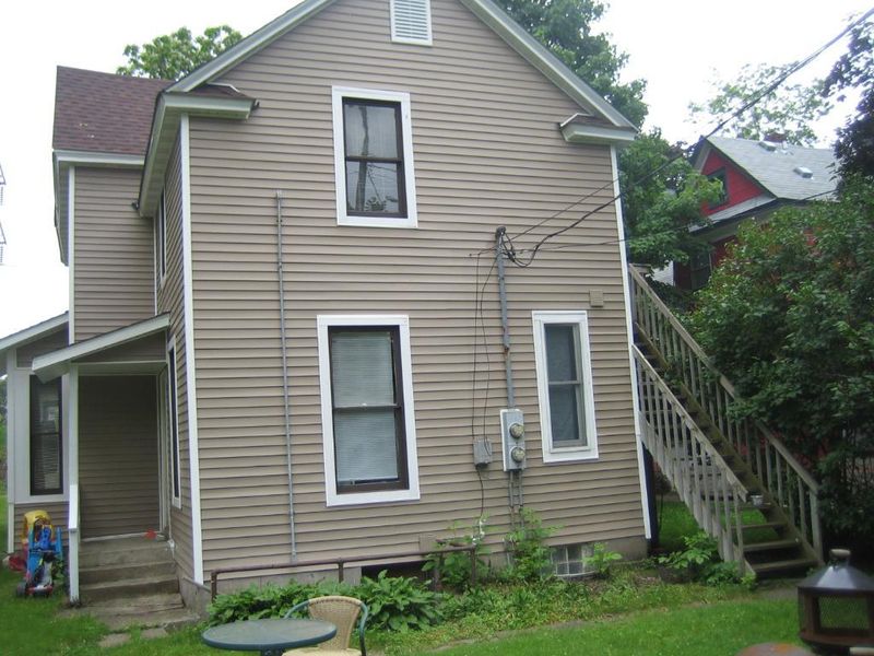 1759 Saint Anthony Ave, Saint Paul, MN 55104