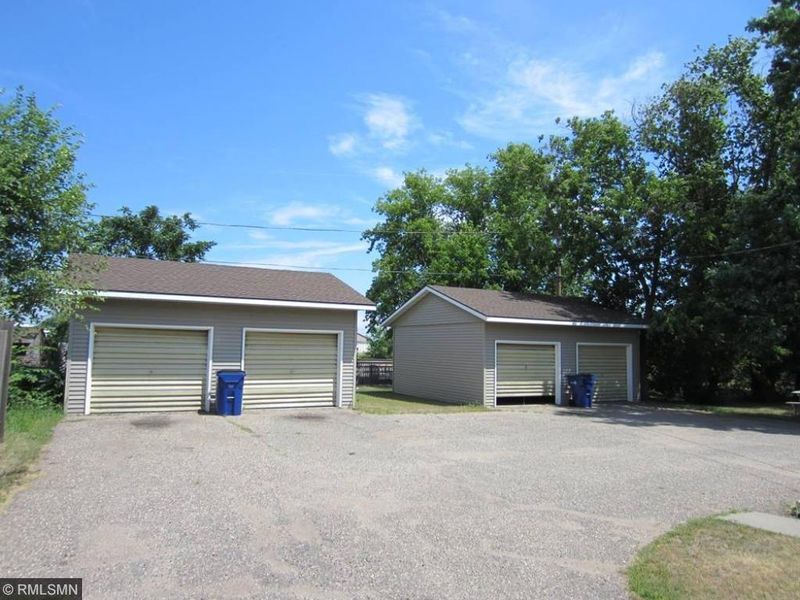 522524 6th Ave NE, Saint Cloud, MN 56304