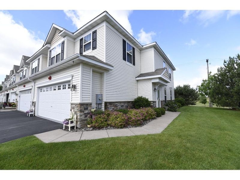 3814 Gauvitte St, Columbia Heights, MN 55421